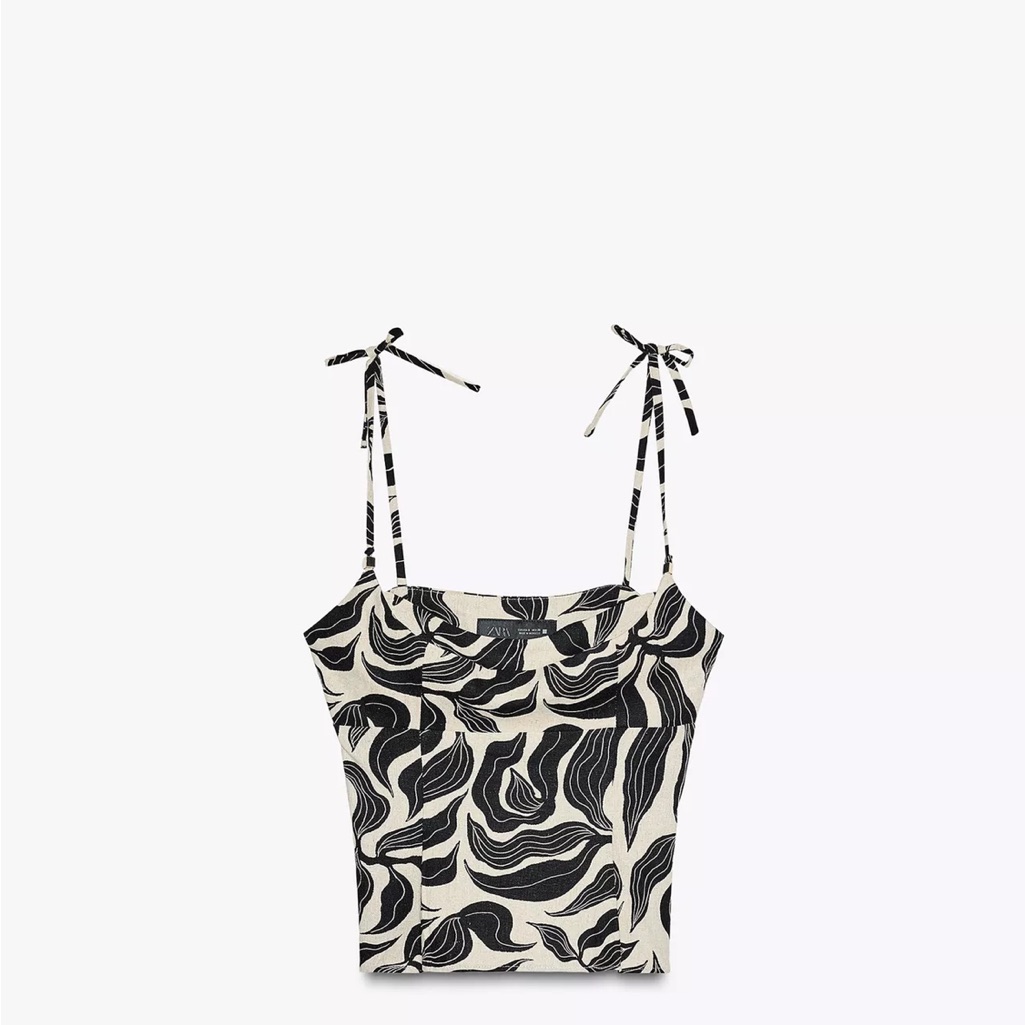 Complete Set-Tie Linen-Strap Printed Crop Top In Black & Cream & Matching Shorts